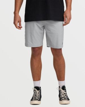 Surftrek Journey 20 Hybrid Shorts - Alloy