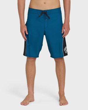 Straddie Pro 20 Boardshorts - Tropical Teal