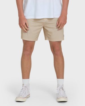 Crossfire Submersible 17 Hybrid Shorts - Khaki